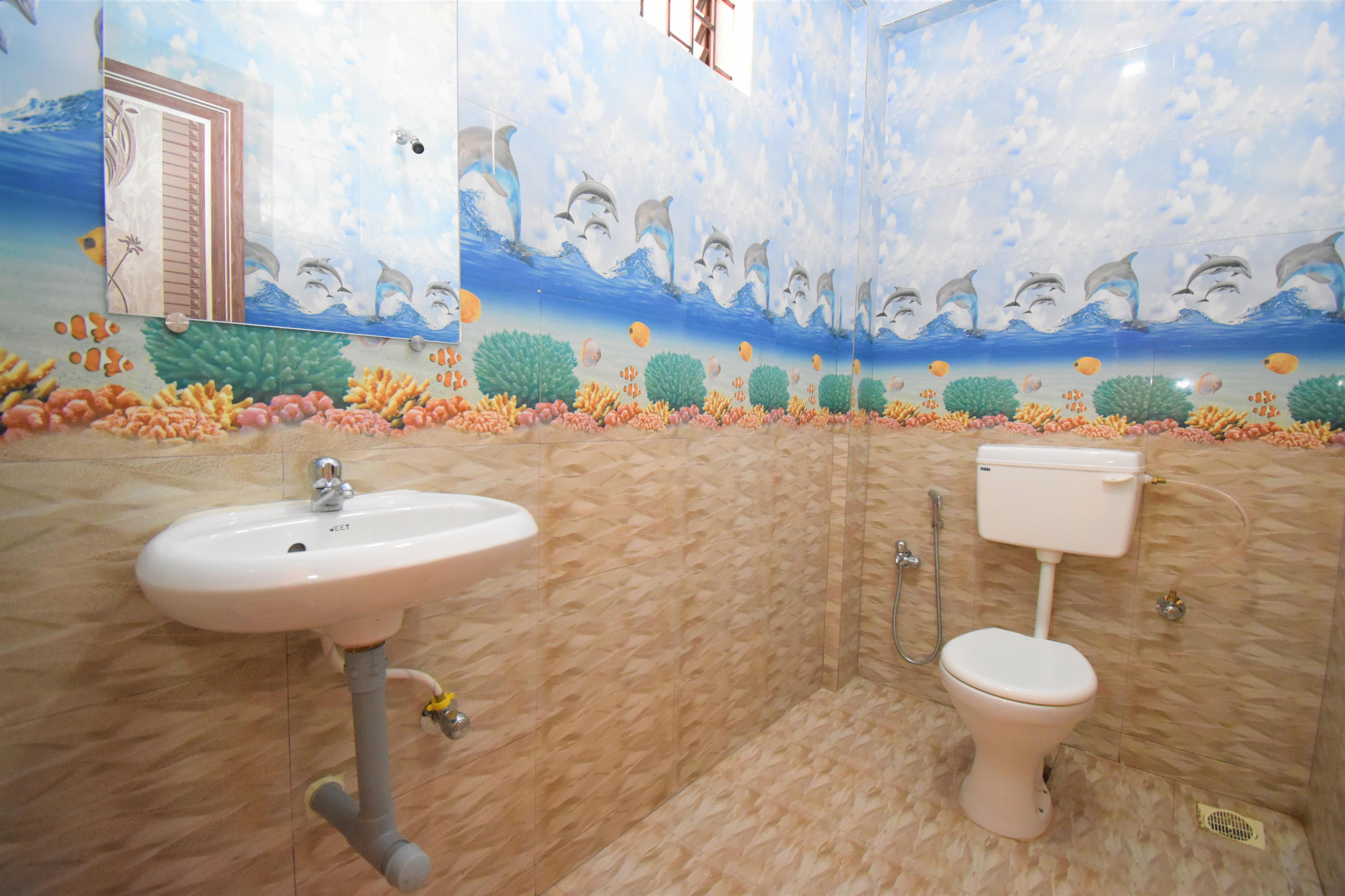 Easther Guest House - Tap to explore photos