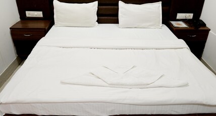 Hotel GOLDYS Room Type - Deluxe Room