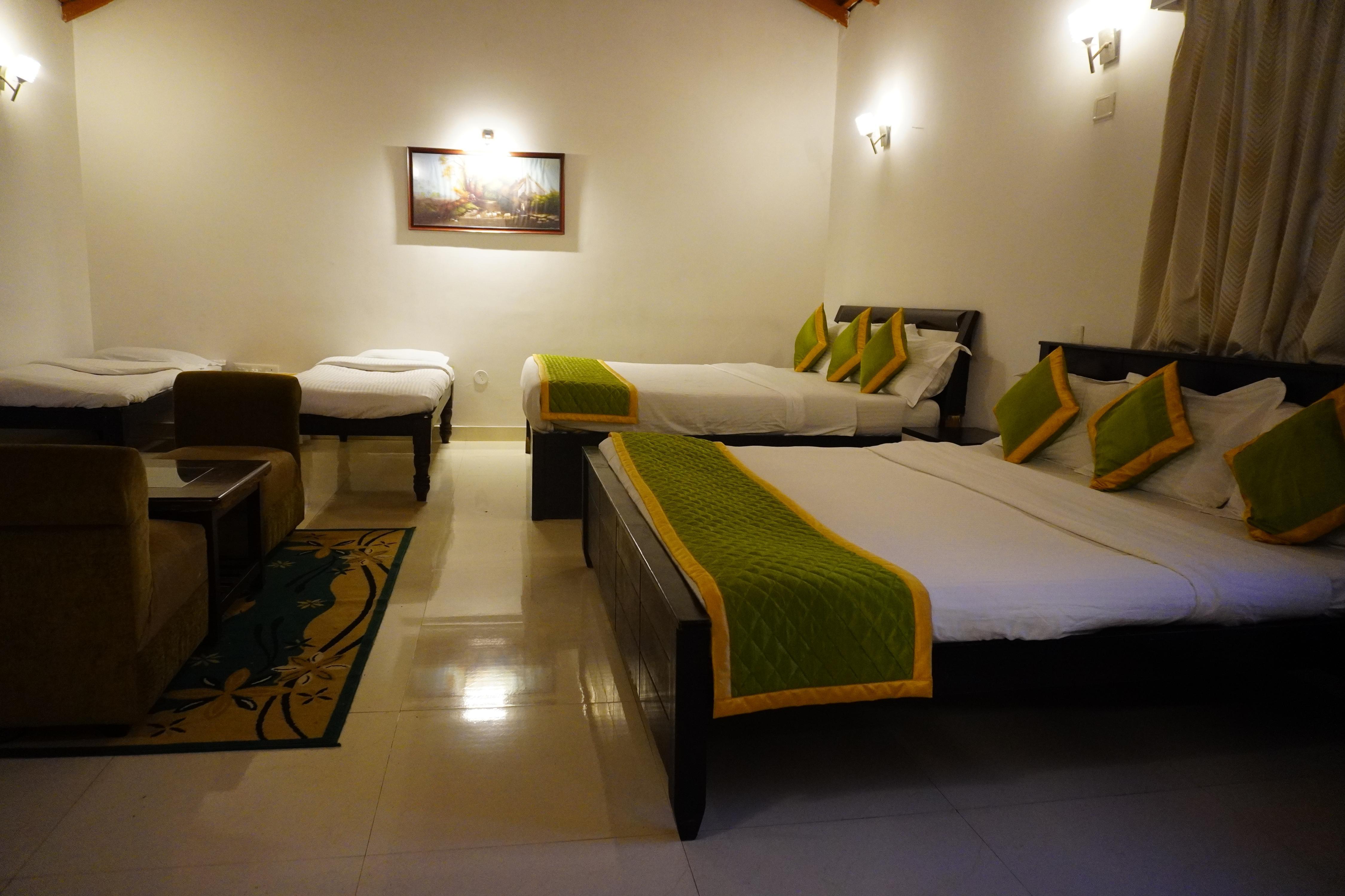 THE SAVOY FARM STAY, DHARMAPURI - Tap to explore photos