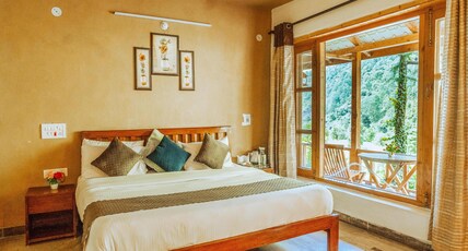 The Riverwalk Resort Tirthan Room Type - Mudstone Deluxe Room
