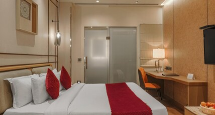 Ramee Collection Airport Road Mohali Room Type - Business Room with Work Desk