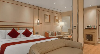 Ramee Collection Airport Road Mohali Room Type - Executive Suite with Bath Tub