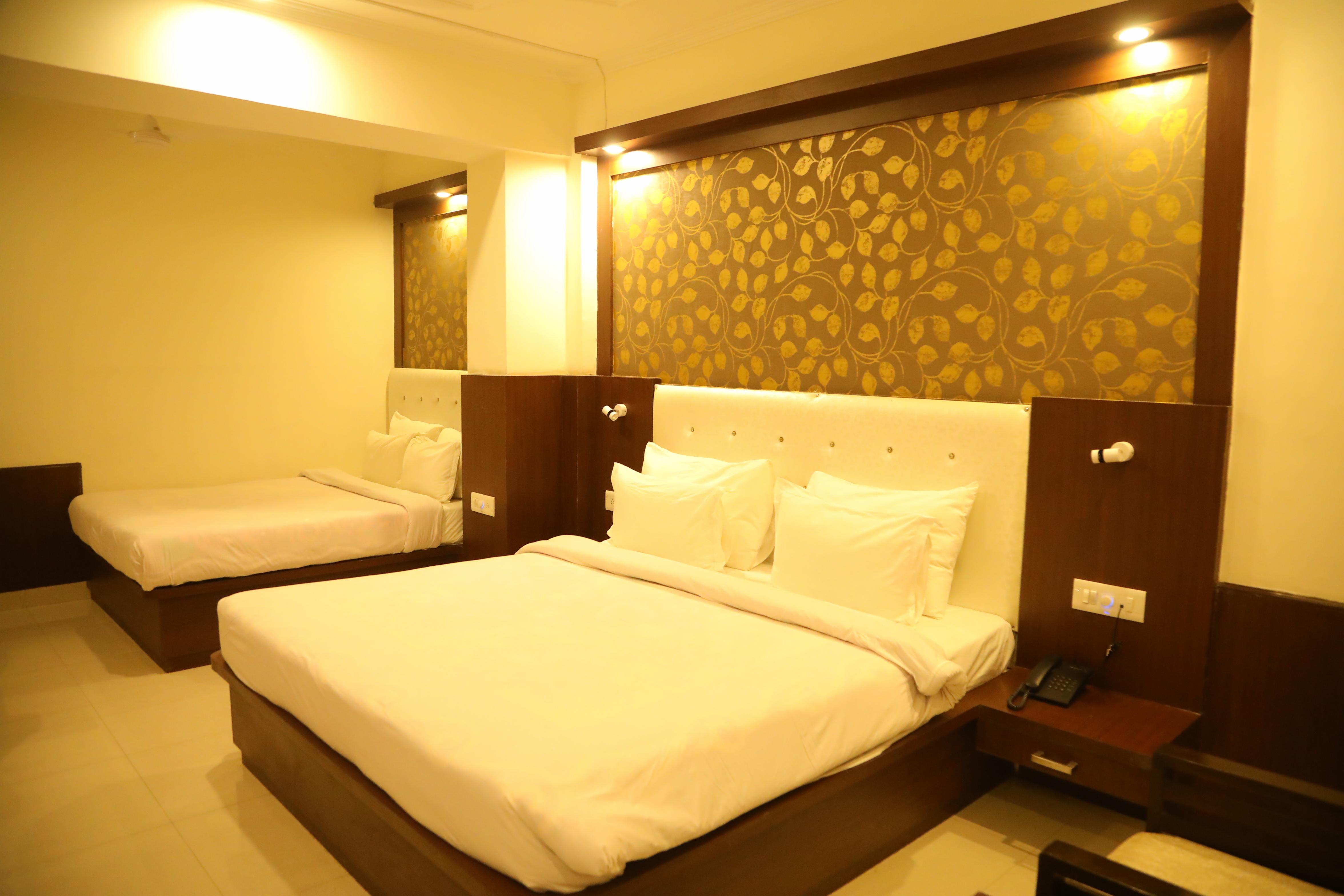 Hotel Ganga Aatitheyam Room Type - Family Standard Room (No View)