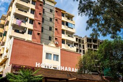 Hotel Gharana Tree