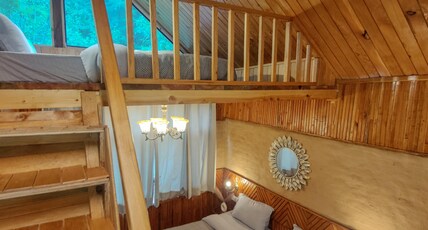 Whoopers Boutique Resort Room Type - Superior Chalet