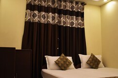 Puja Guest House || Thana Road || 5 Mins Walk to Police Bazaar