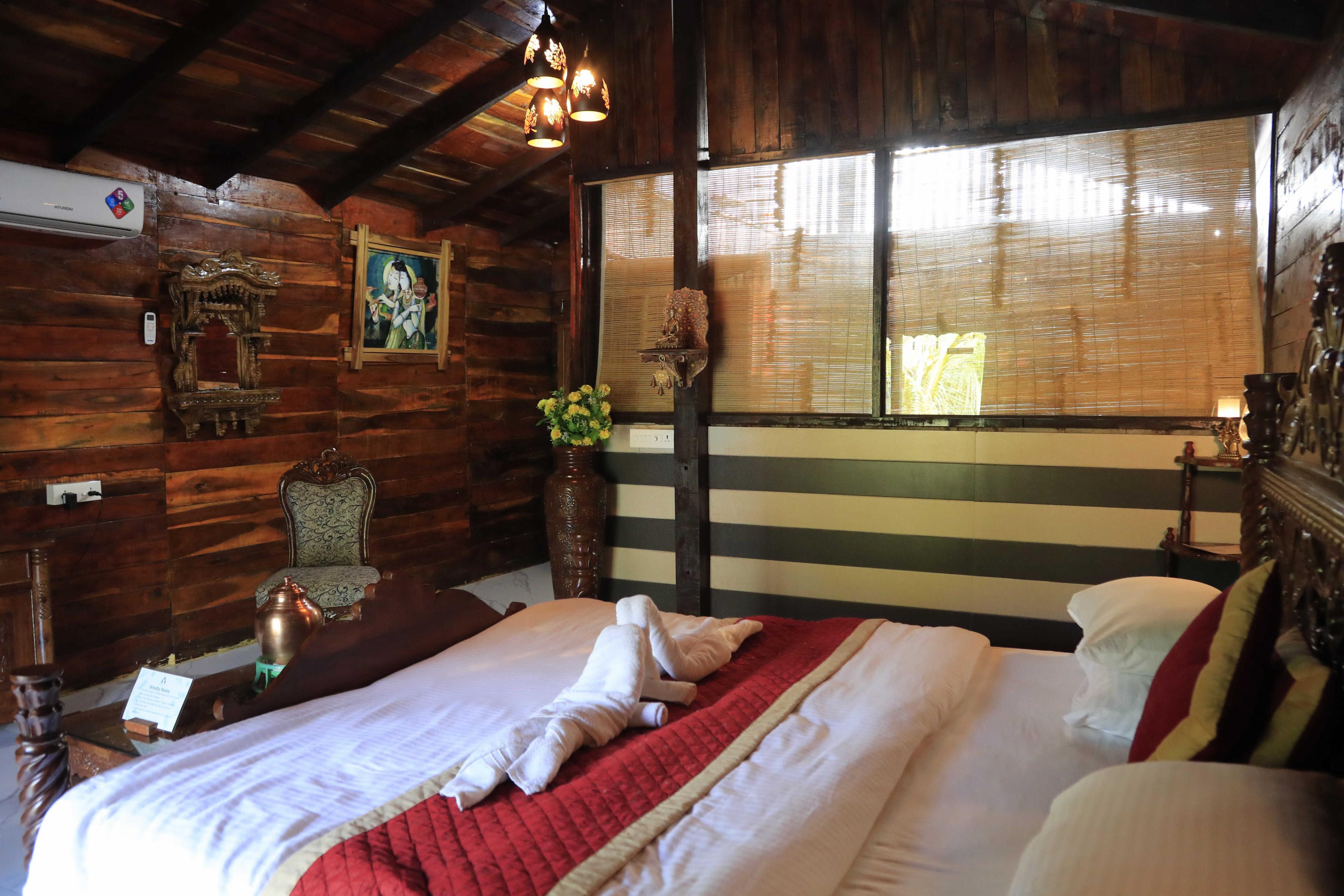 Little Cove Nature Resort - Tap to explore photos
