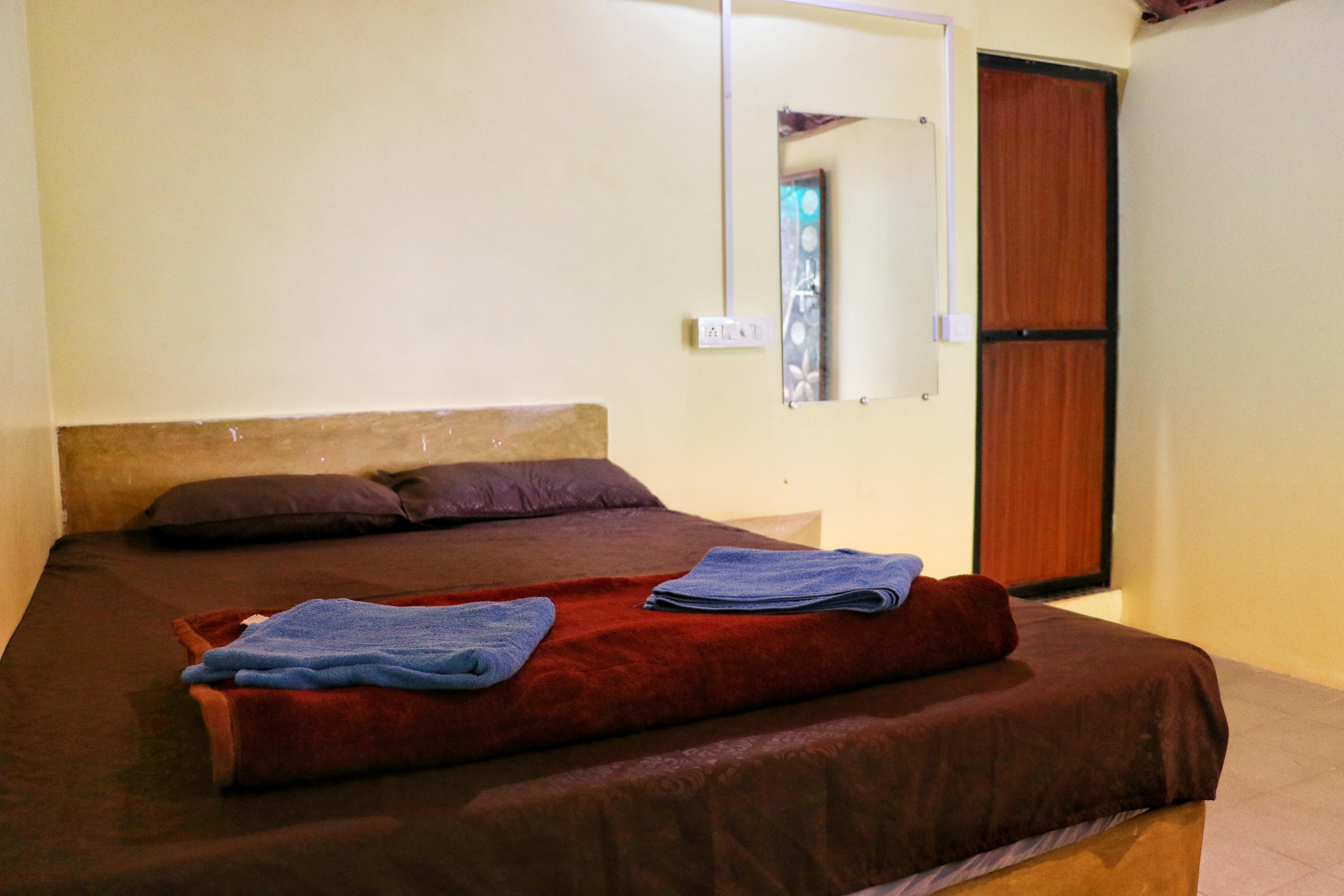SWEET VALLEY COTTAGES Arambol - Tap to explore photos