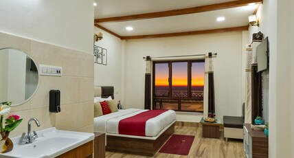 Kotli The Paradise | Rooms with a View Room Type - Deluxe Valley View Room