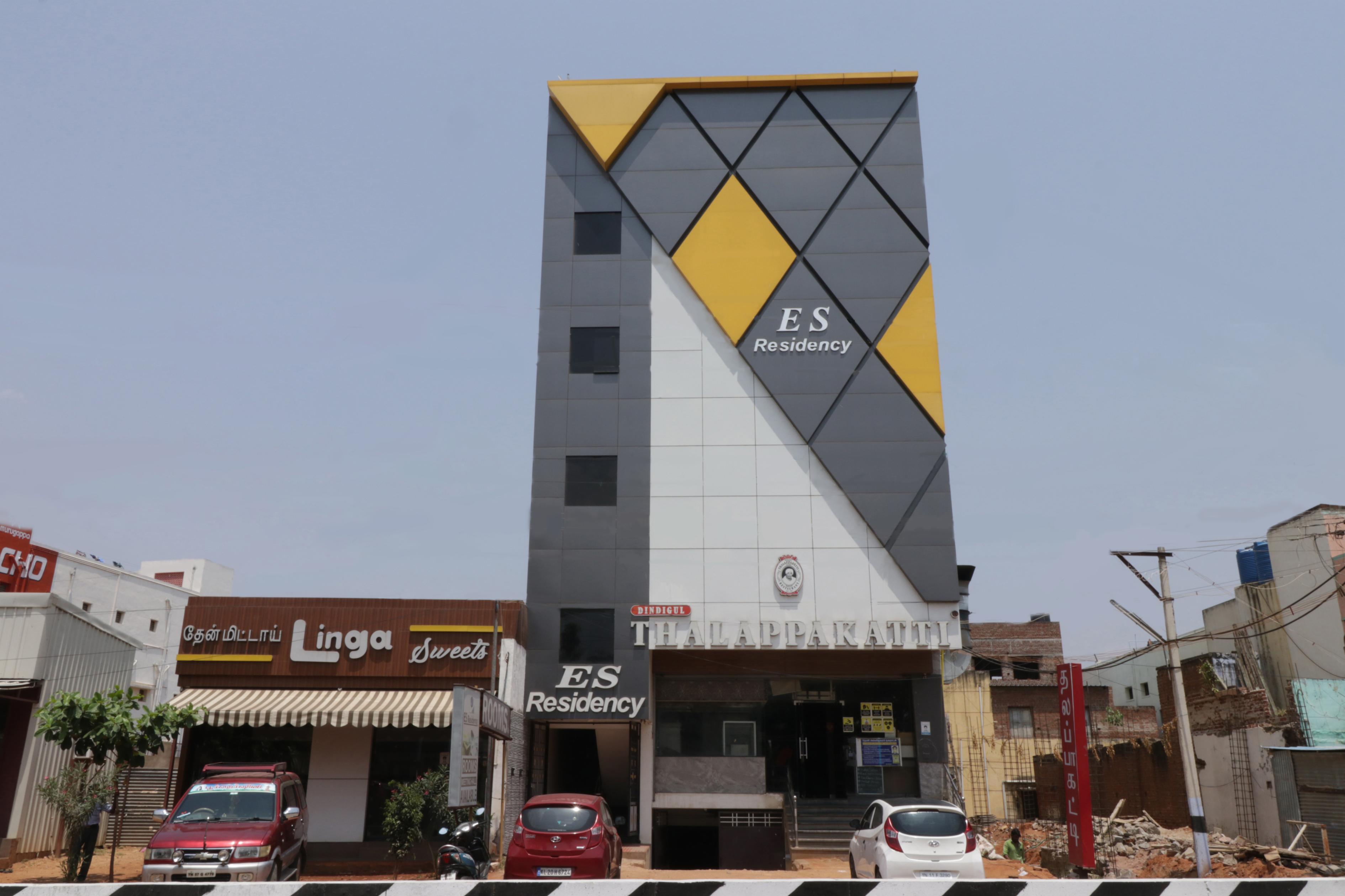 ES RESIDENCY