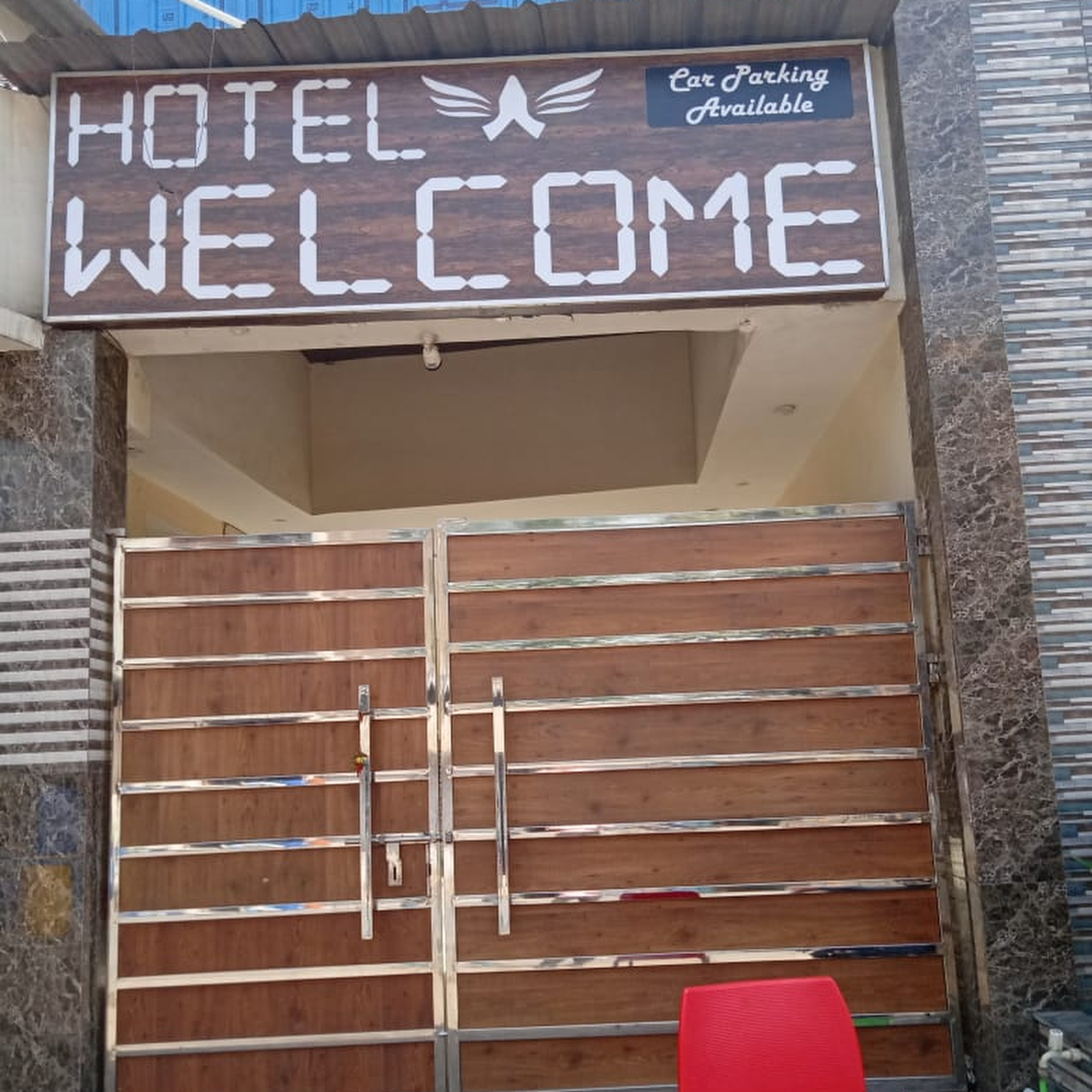 Welcome By WB Hotels Kanpur - Tap to explore photos