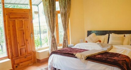 The ForestBound Cottage Room Type - Garden room in a Villa | Manali