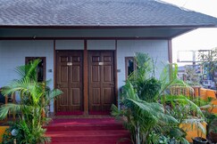 Regina's Place | Rooms & Restaurant