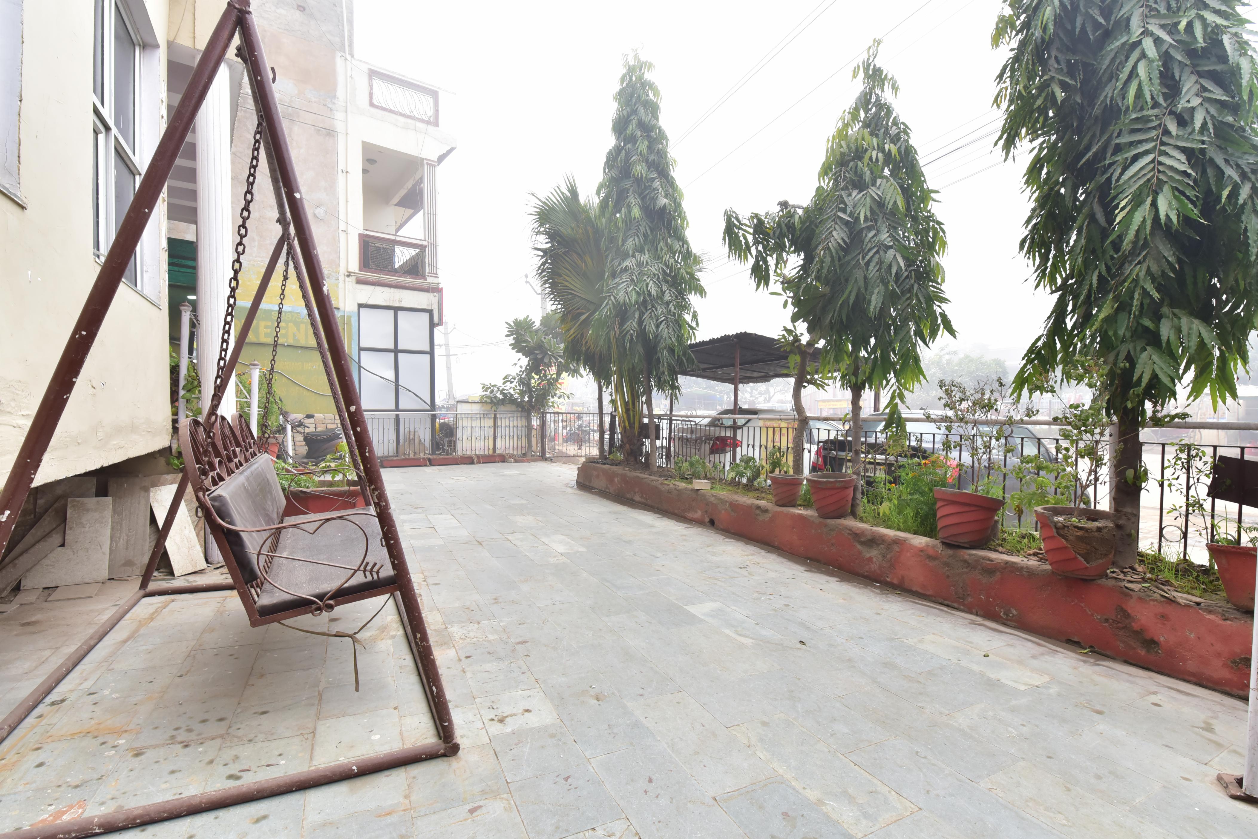 HOTEL SHRI ANAND ,BHIWADI - Tap to explore photos