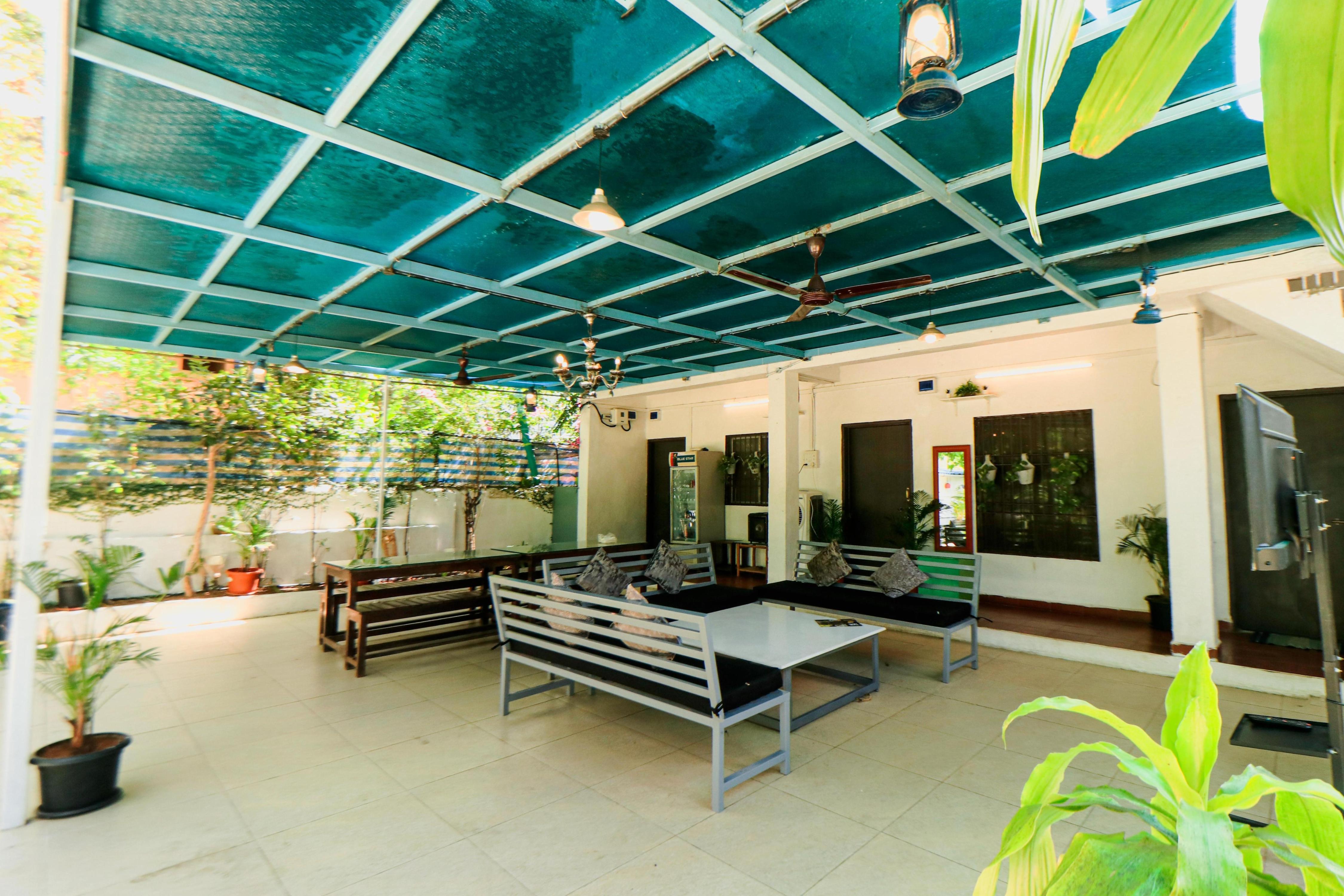Green Lagoon Bungalow With Private Pool - Tap to explore photos