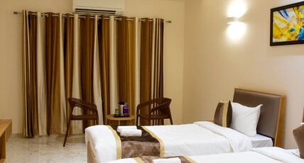 Hotel Crystal Inn Room Type - Deluxe  AC TwinBeds