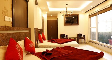 Meraki Shimla | Stays & Cafe Room Type - Family Room