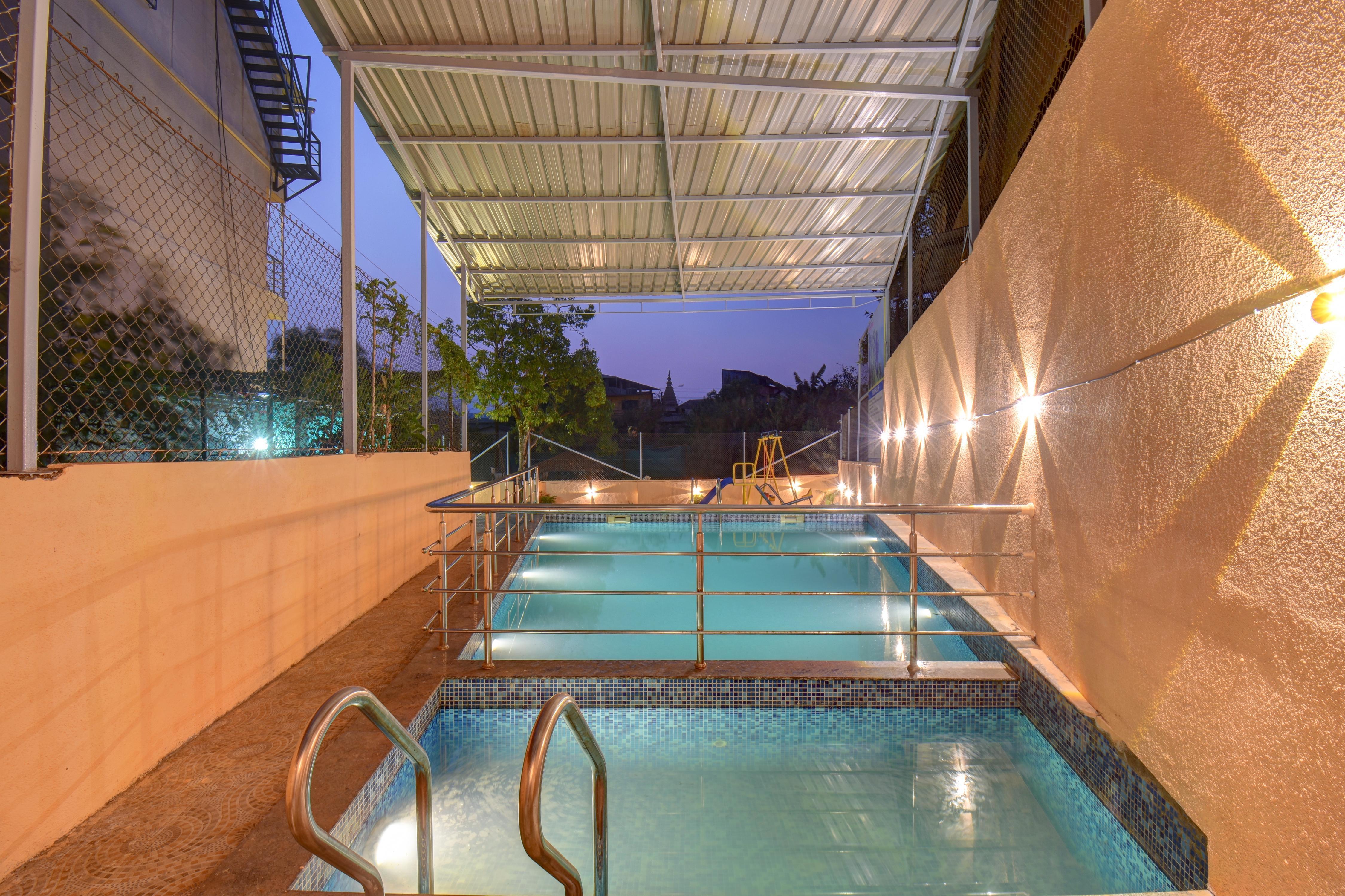 Hotel Padmavati Palace