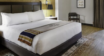 Estancia del Norte San Antonio, Tapestry Collection Room Type - 1 KING BED COURTYARD