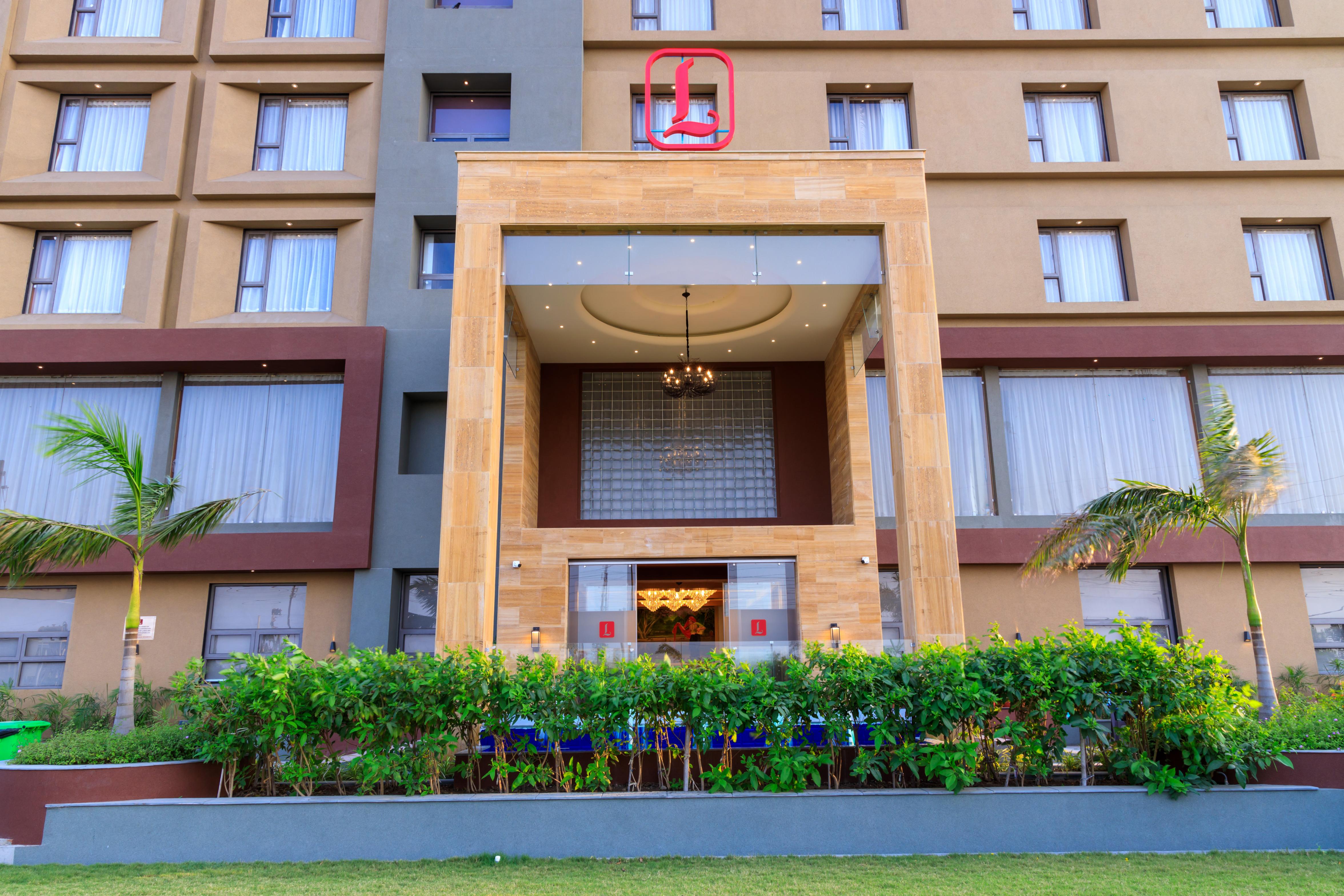Lords Eco Inn Jamnagar - Tap to explore photos