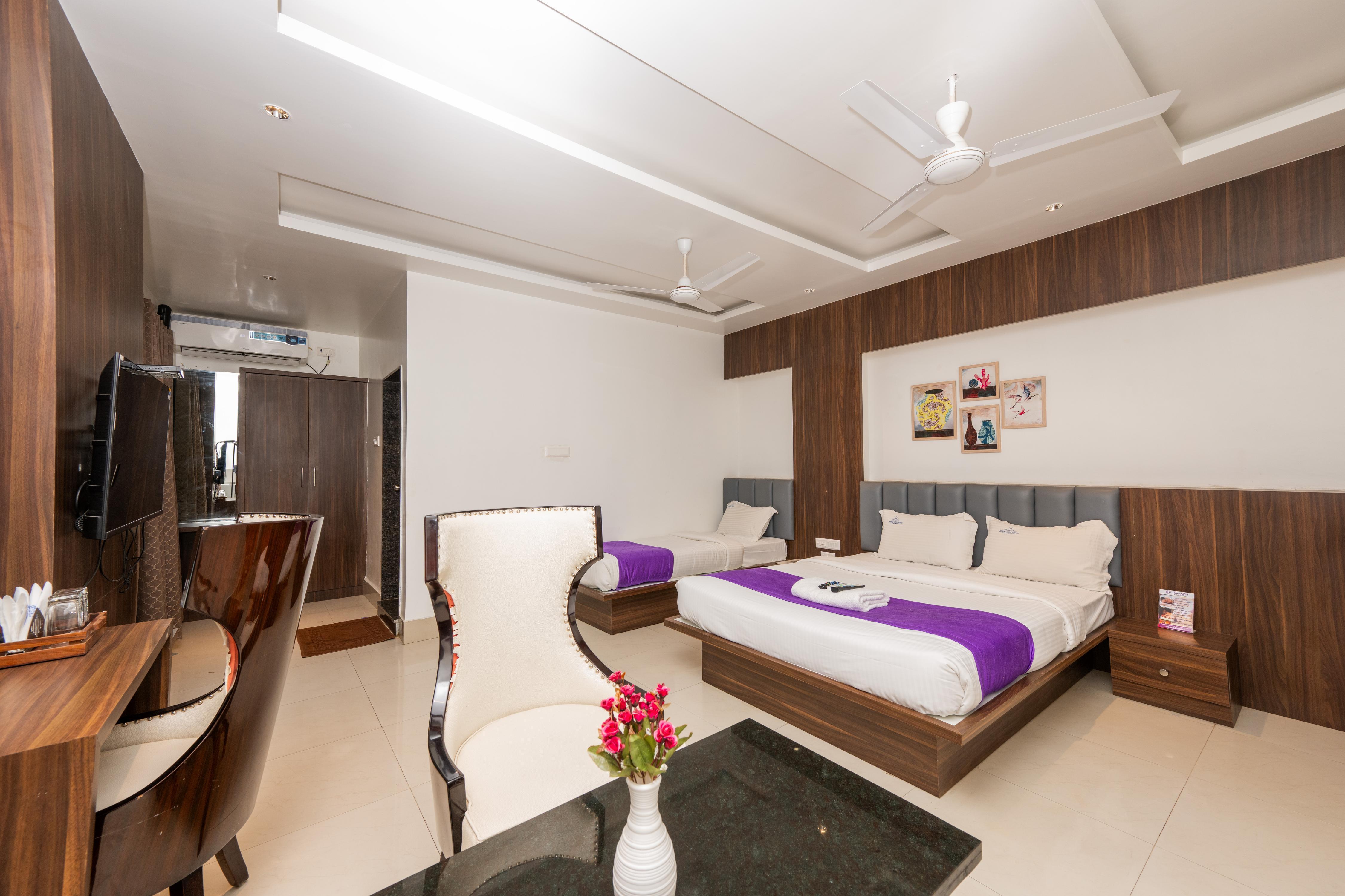 Hotel SRS Jade Empire Attibele - Hosur - Tap to explore photos