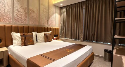 Hotel Apple Palace Room Type - Deluxe Room