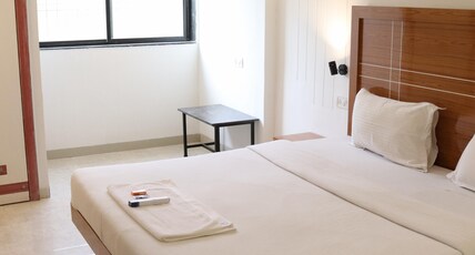 Hotel Holiday Pride Room Type - Standard AC Room