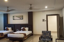 Address of Hotel Dhasang