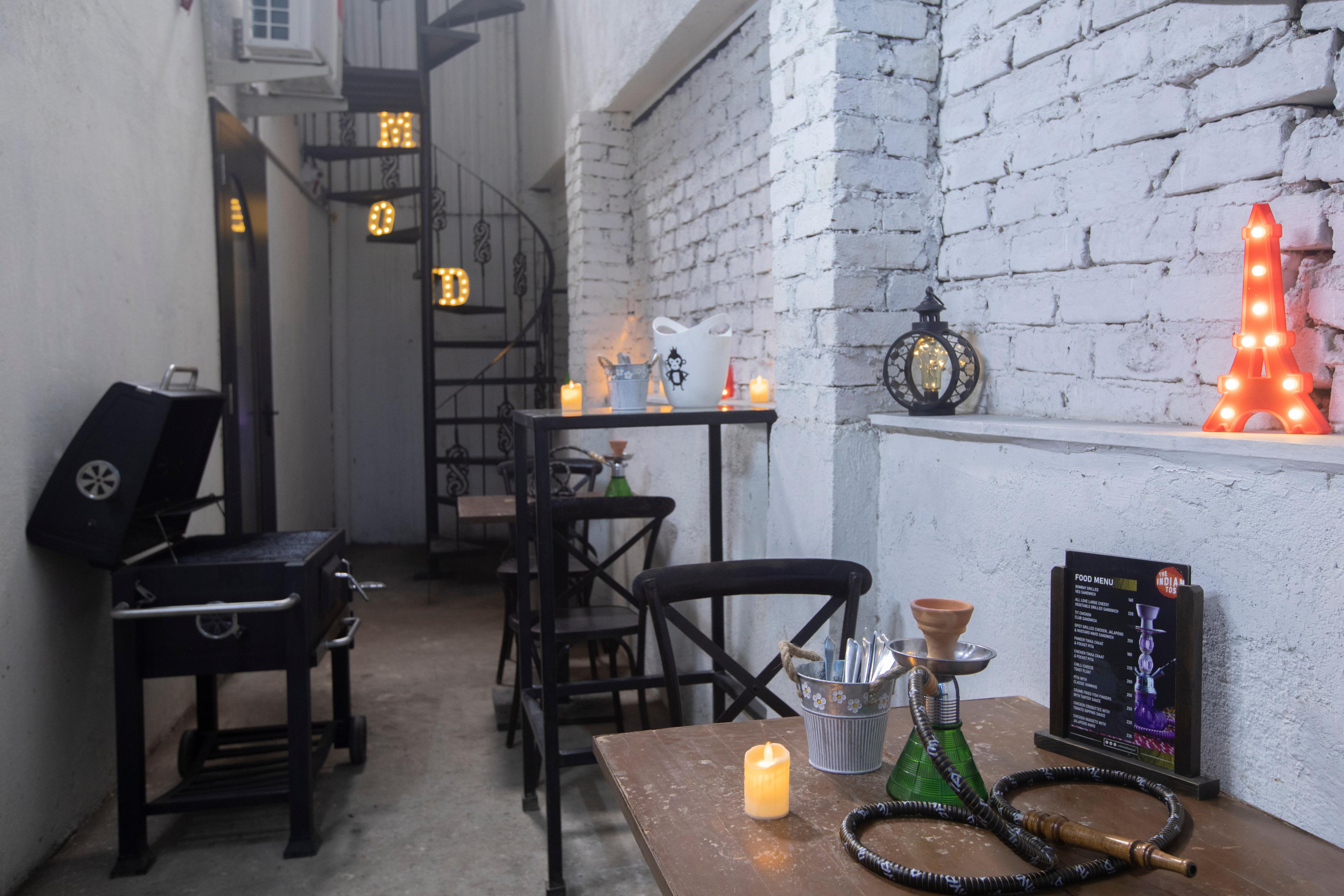 Mayura Aureole Co-Living - Tap to explore photos