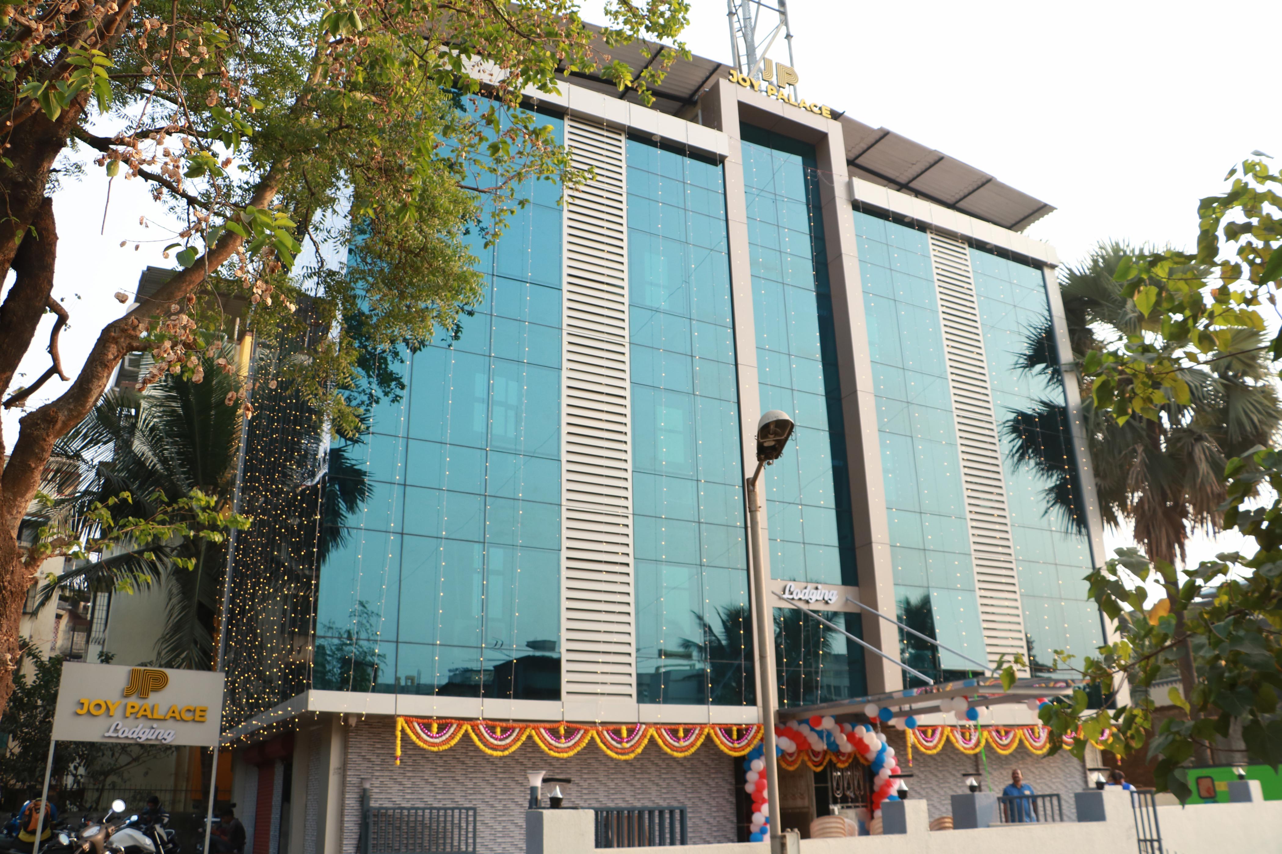 Hotel Joy Palace