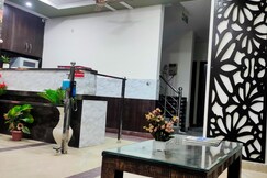 Hotel Yash Residency