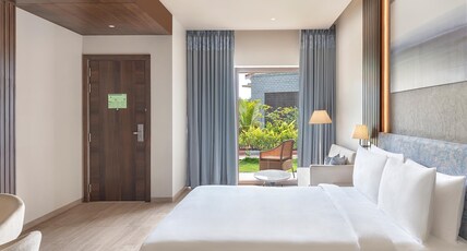 Radisson Blu Resort Vishakhapatnam Room Type - Superior Room with Balcony and Garden View Radisson Blu Resort Vishakhapatnam Room Type - Superior Room with Balcony and Garden View