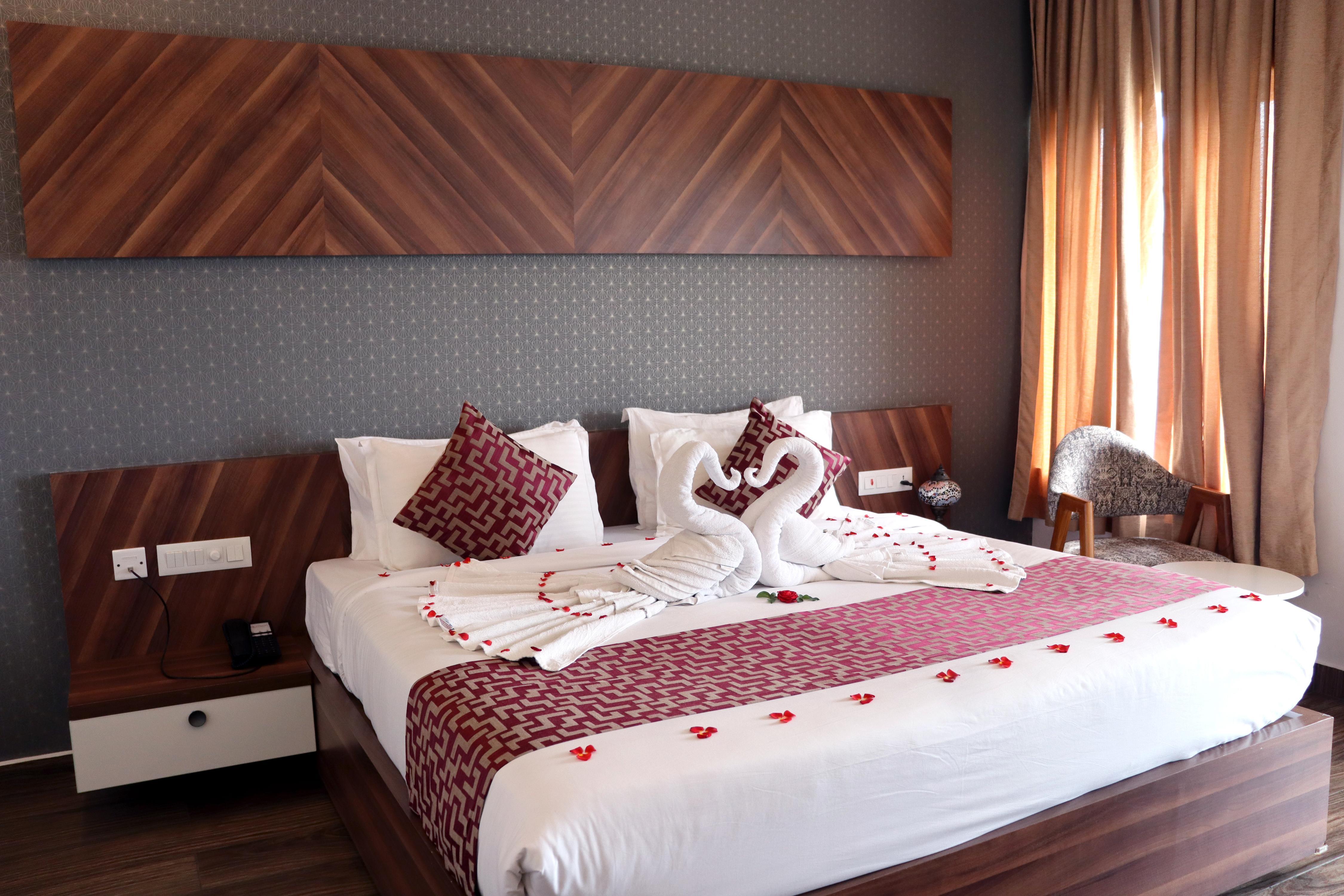 Ramee Wolkenburg Resort & Spa, Munnar Room Type - Premium Room
