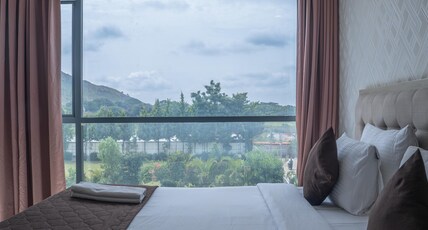 White Mist by NAVA Room Type - Clubroom-Suite