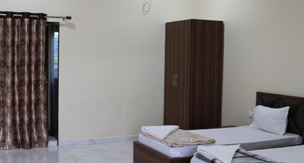 Hotel Mauli Residency Room Type - Non AC Deluxe room