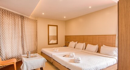 Sandanams Villa Kodaikanal Room Type - Deluxe Quadruple Room Sandanams Villa Kodaikanal Room Type - Deluxe Quadruple Room