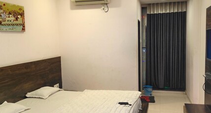 Kargil Hotel & Restaurant Room Type - Silver Room