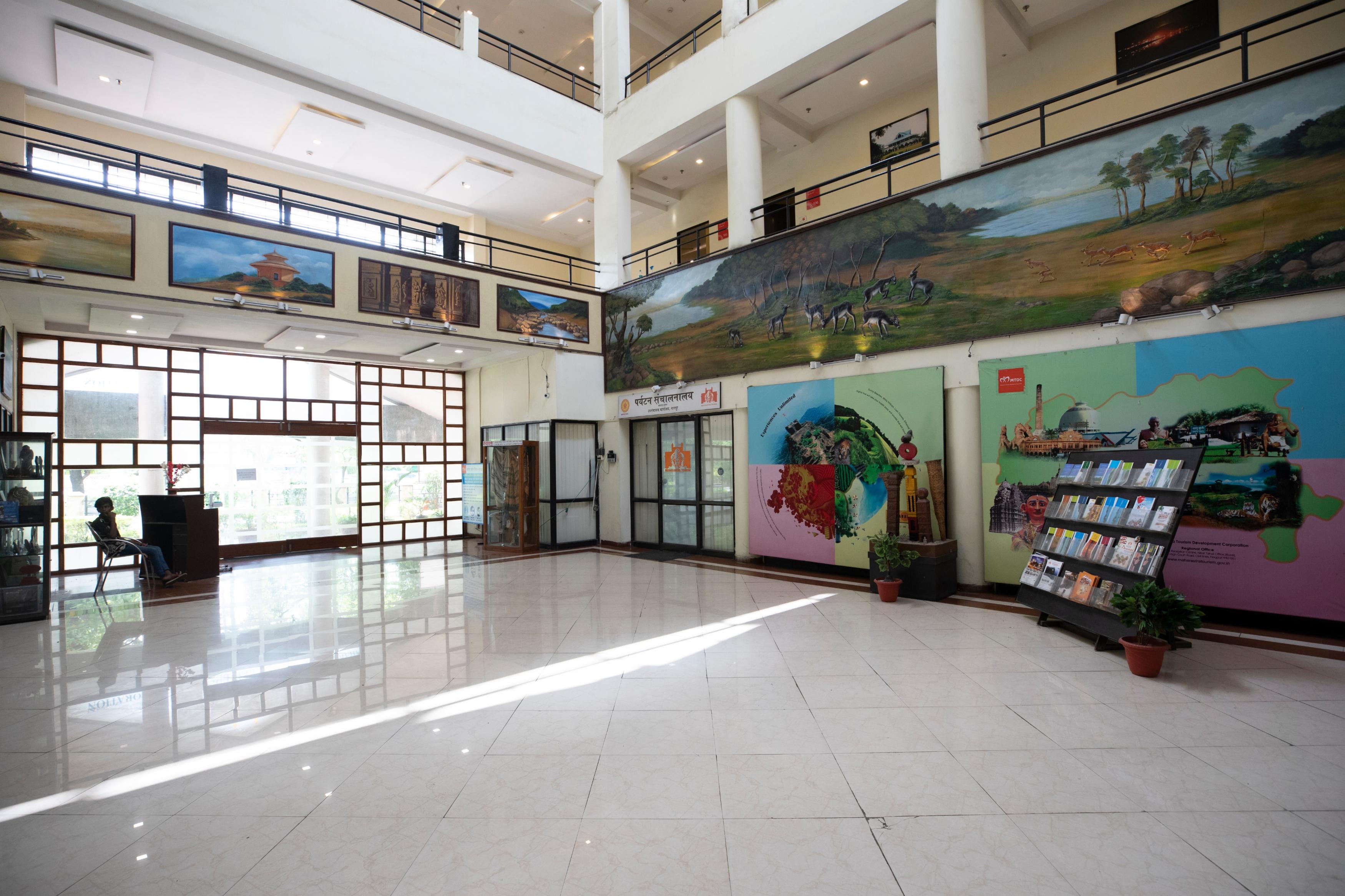 Main gallery