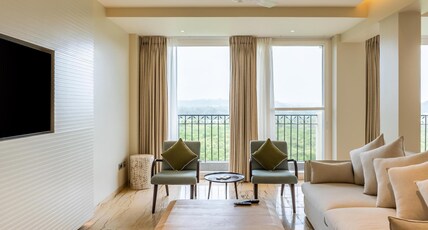 Holiday Inn Goa, Candolim Room Type - 2 Bedroom Presidential Suite with Sunrise Green View