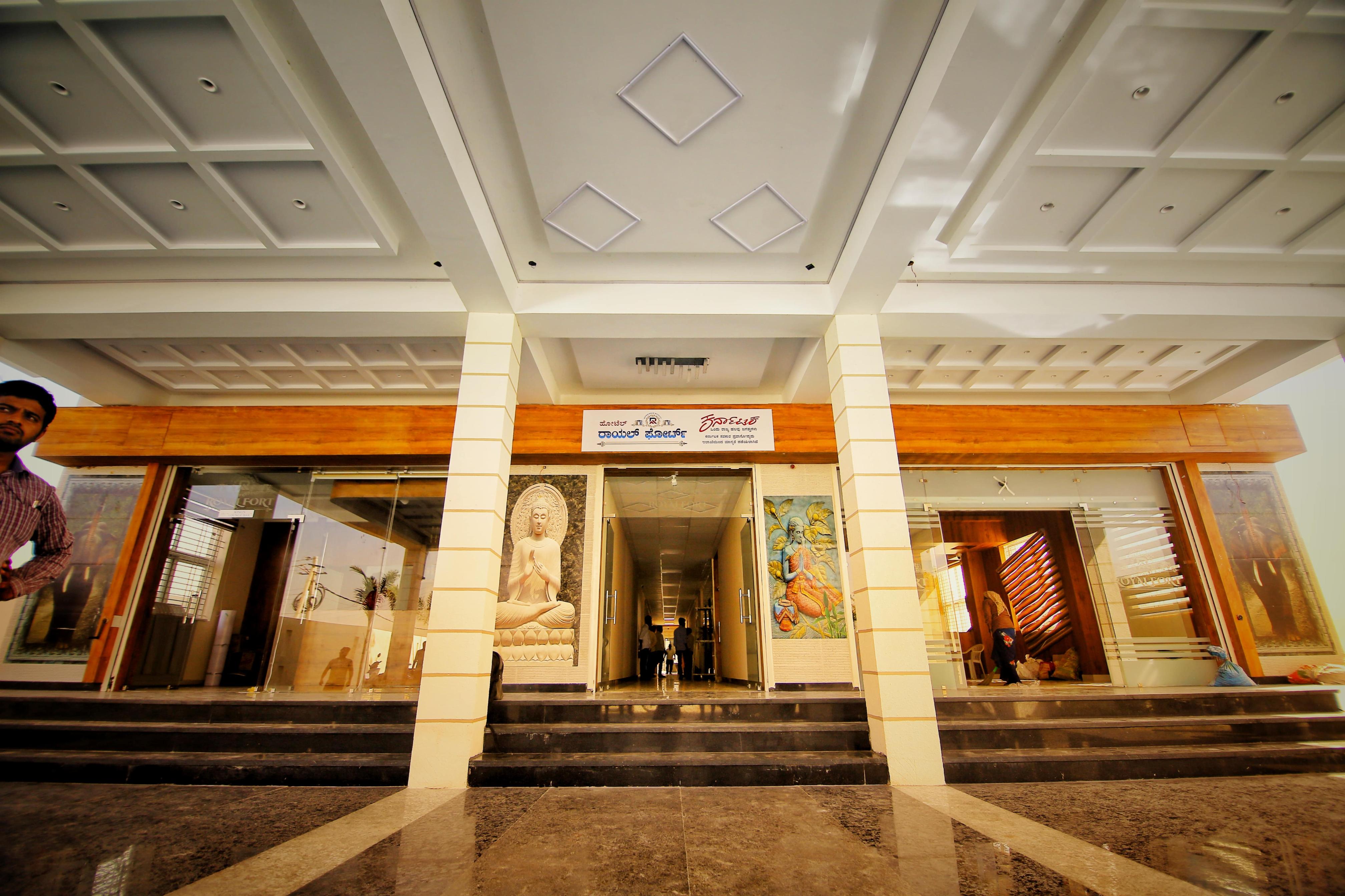 Main gallery