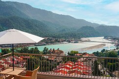 Ganga Anubhavan - Luxe Rooms @ GangaVatika