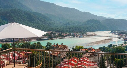 Ganga Anubhavan - Luxe Rooms @ GangaVatika Room Type - Akash with Ganga View, Balcony and Sit Out