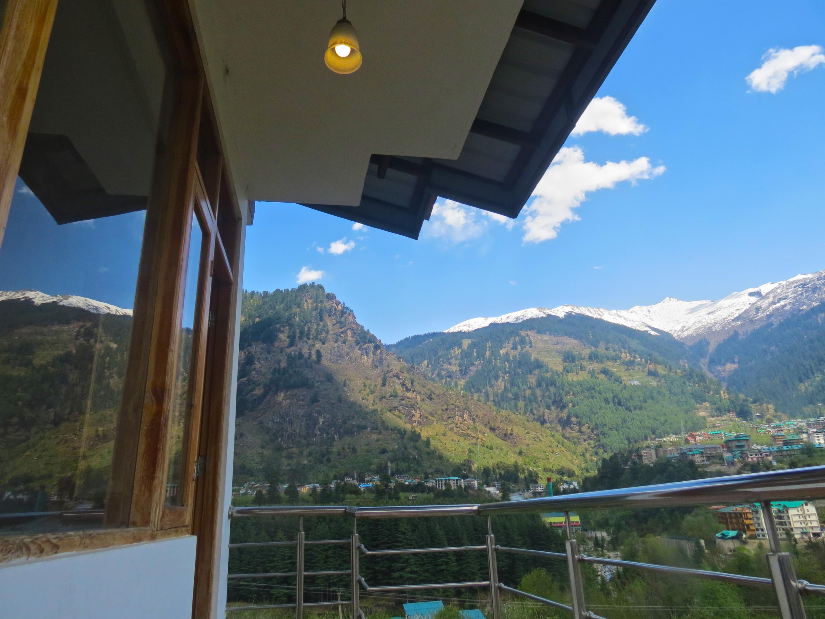 Touch Sky Hotel Manali - Tap to explore photos