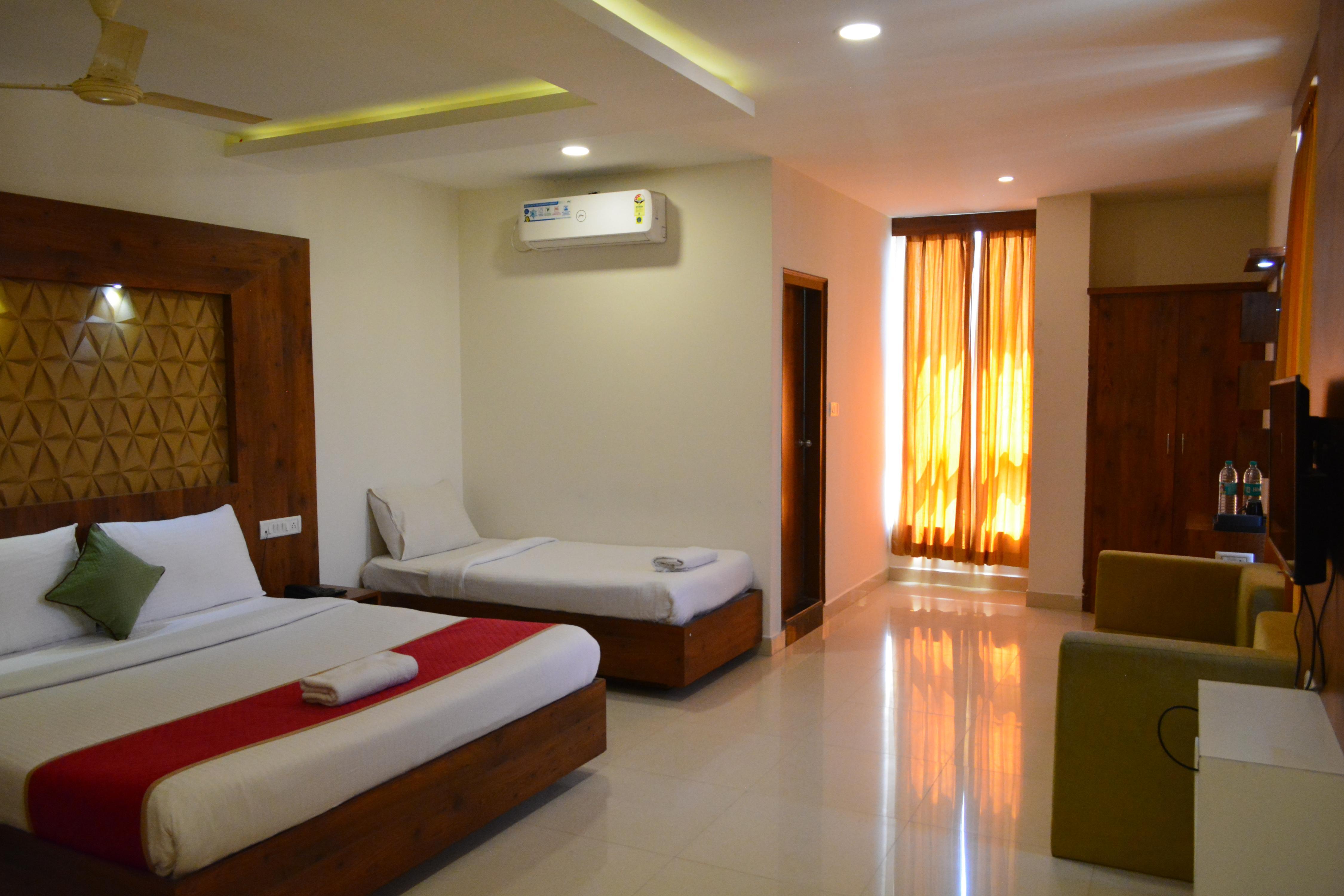 Hotel BV Colours. Room Type - Premium Room