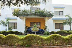Aranya Greens | Entire 4BHK Pool Farmhouse