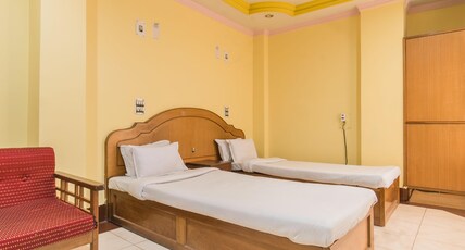 Dipti Hotel and Restaurant Room Type - Budget Non ac room