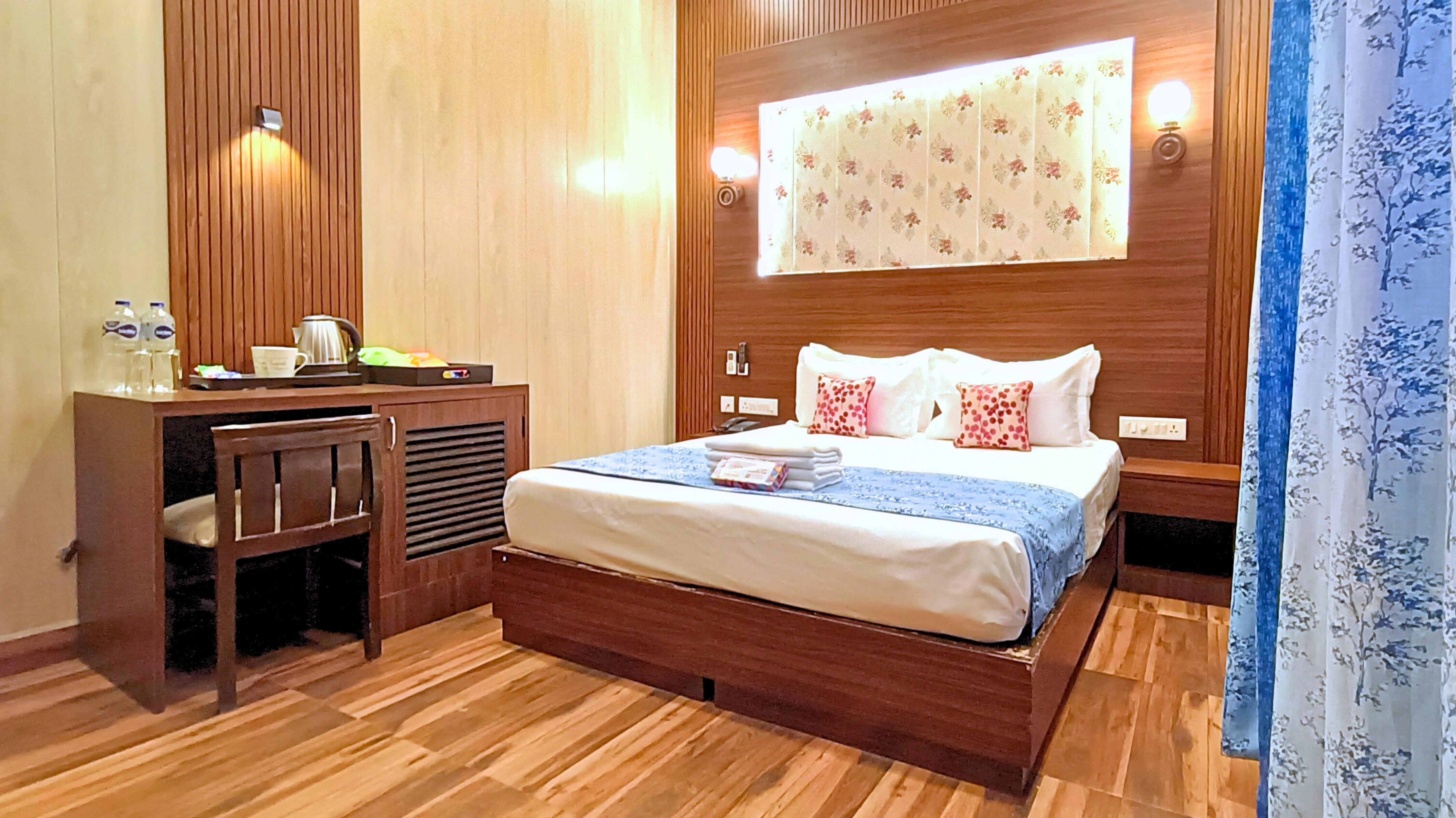Asapian House Room Type - Premium Room, Work Desk, Balcony