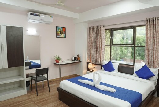 Silver Cloud Hotel