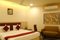Hotel Saineel Residency