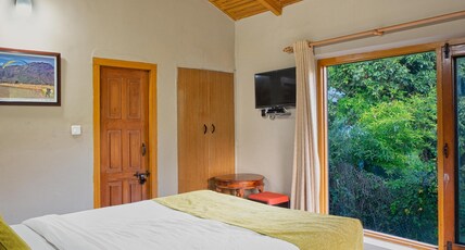KMVN Parichay Naukuchiyatal Room Type - Double bed  Deluxe Room